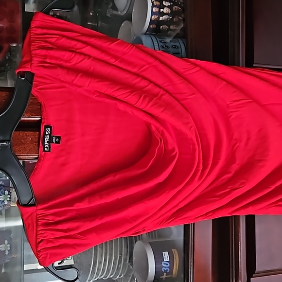 EXPRESS RUCHED SLEEVELESS TOP - Picture 3 of 7